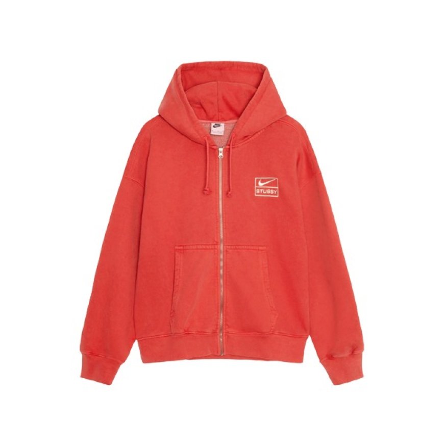 What Made Stüssy Famous? The Rise of Pull Stussy, Femme Vibes, and the Iconic Rose Aesthetic