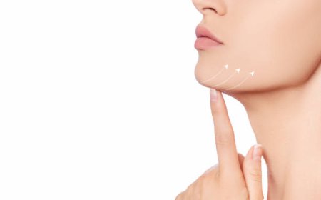 Sculpt Your Jawline: How a Neck Lift in Jeddah Can Reverse the Signs of Aging