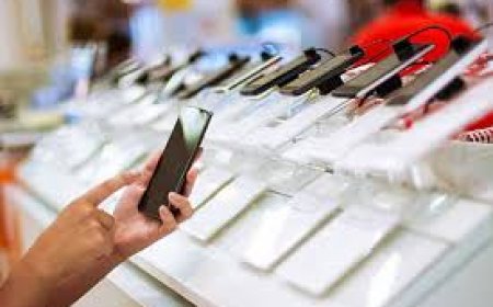 Why You Should Buy a Phone in Houston Locally