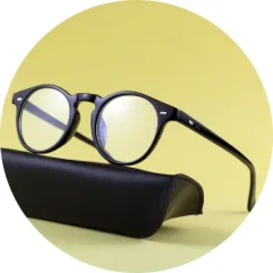 Sunglasses for Men in Pakistan – Ray-Ban, Tom Ford & Versace Shades | SHASHKAY