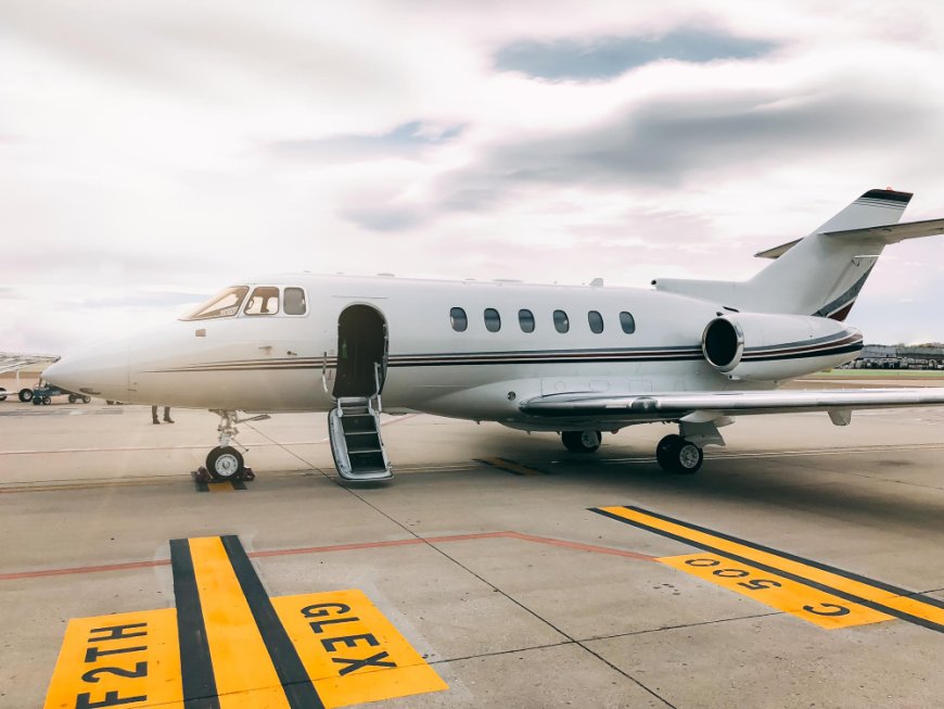 How a Private Jet for Rent Ensures Privacy, Comfort, and Speed